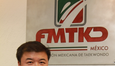 Young In Bang: Entrenador que ha encaminado a nuestro taekwondo al éxito