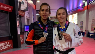 María Espinoza y Brandon Plaza se cuelgan la plata en el Mundial; Briseida Acosta el bronce
